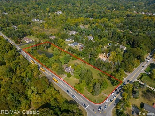 19150 Beck Road. Northville, MI 48167