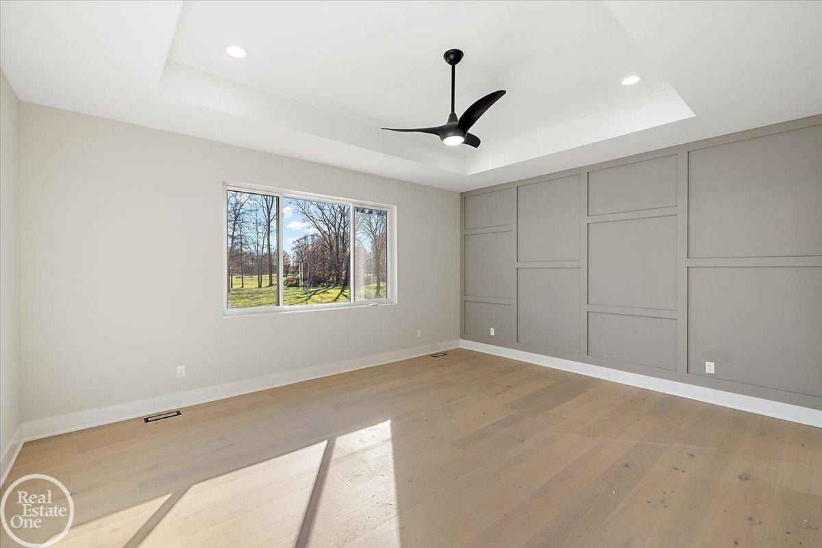 27176 Oxbow Lake. Chesterfield, MI 48051