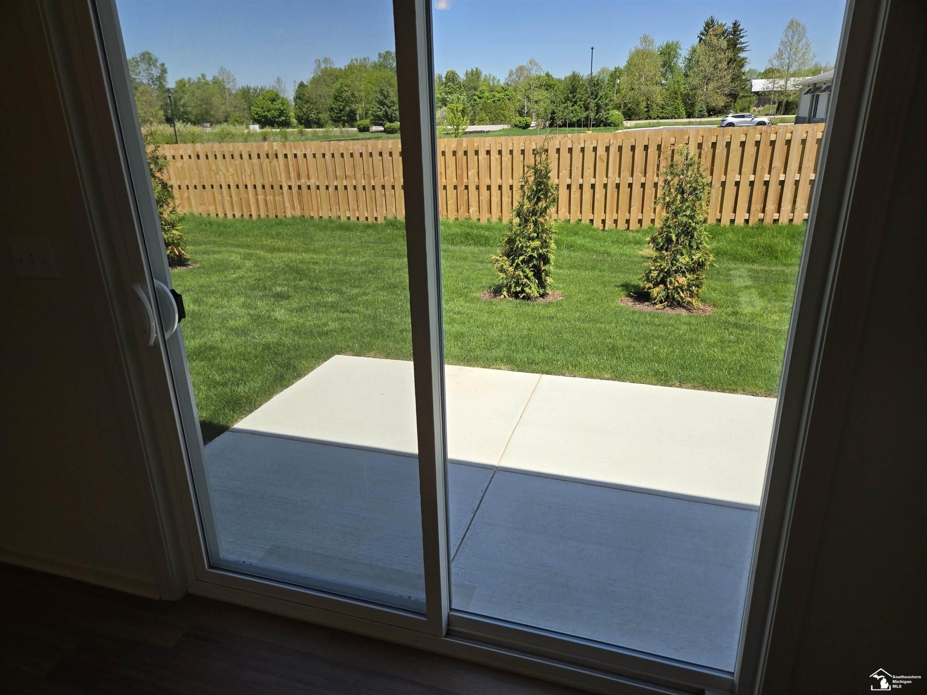 807 Plum Vlg Drive. Monroe, MI 48161