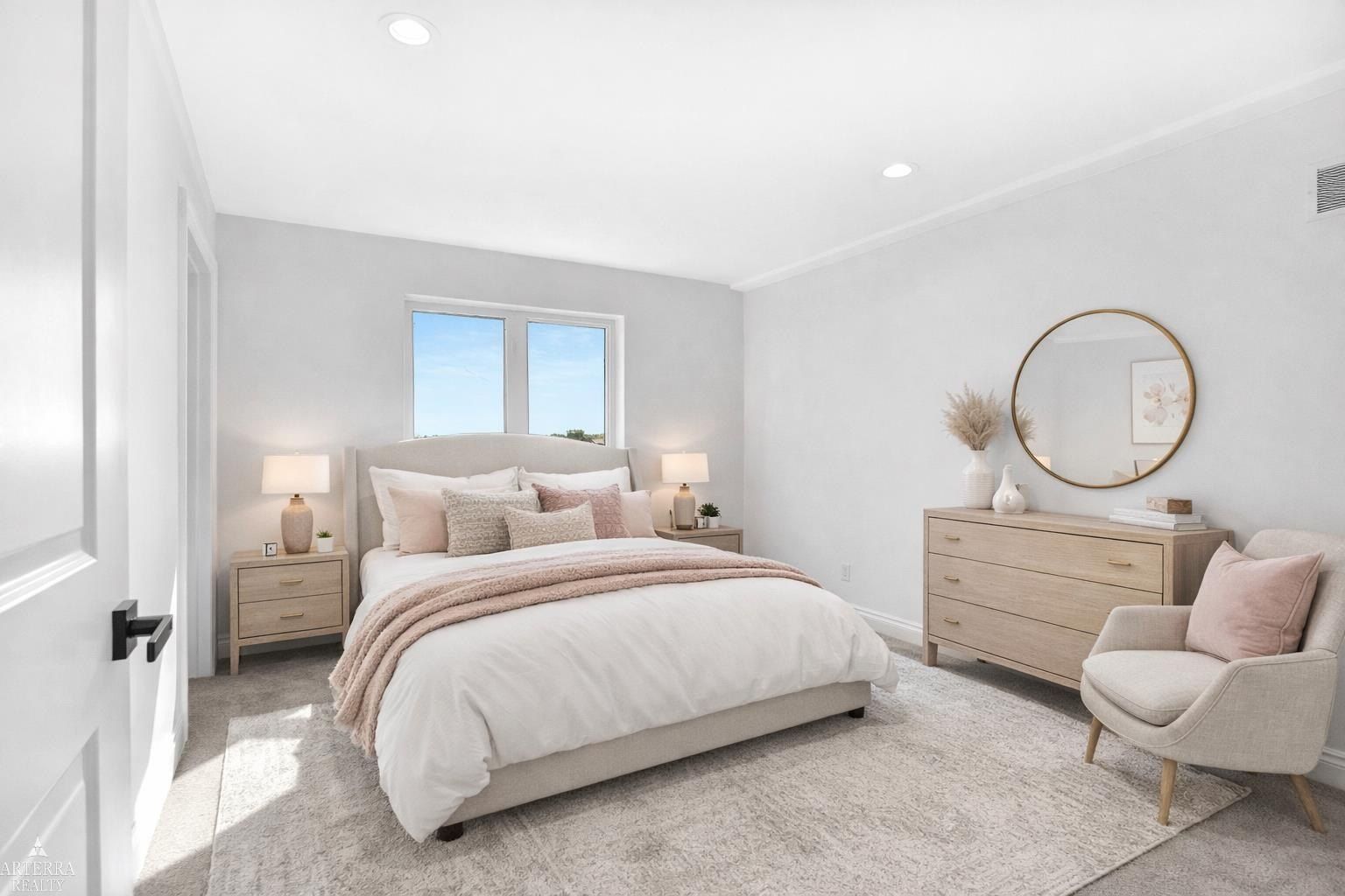 22064 Chaucer. Macomb Twp, MI 48044