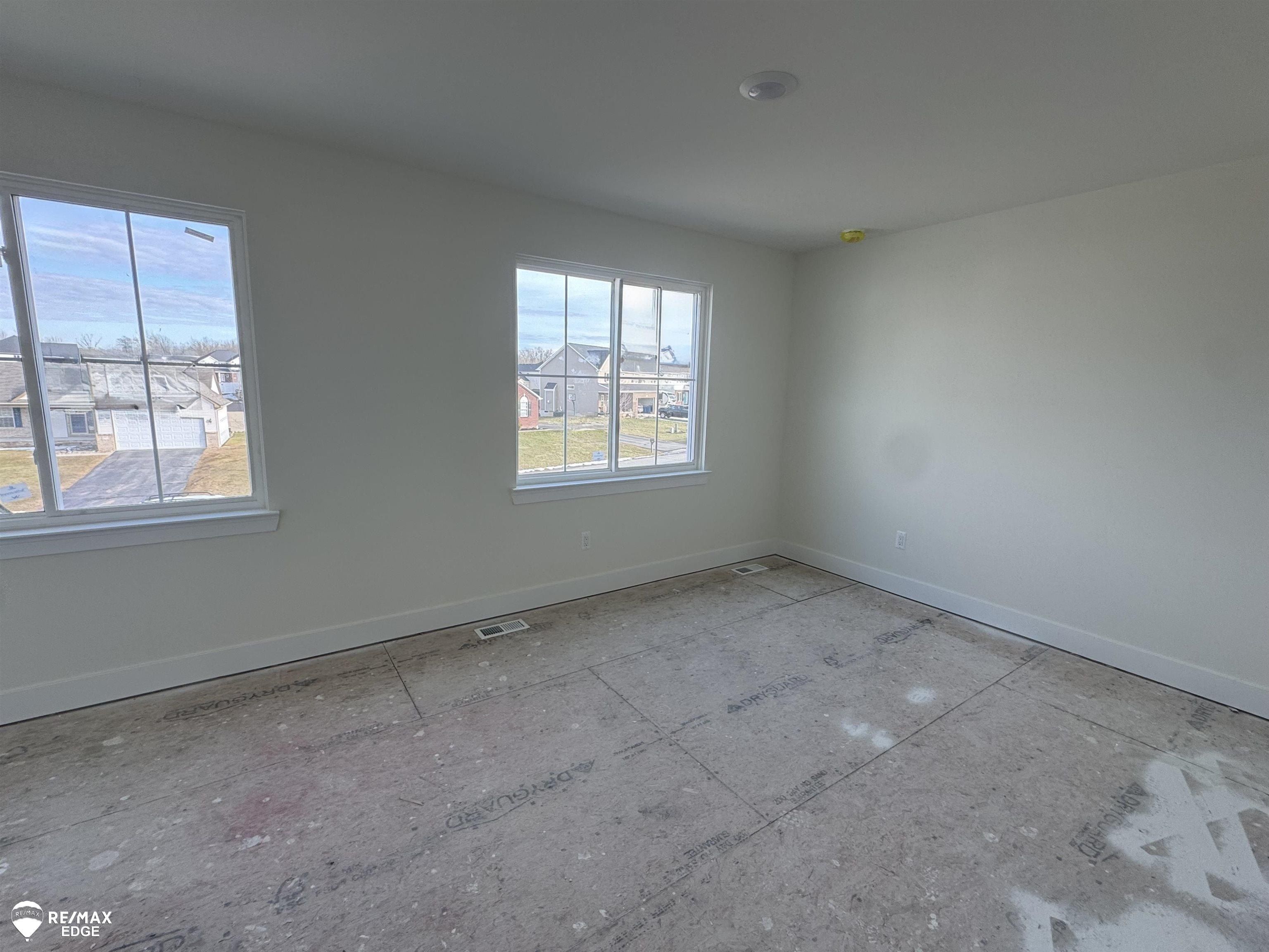 8092 Peninsula. Grand Blanc, MI 48439