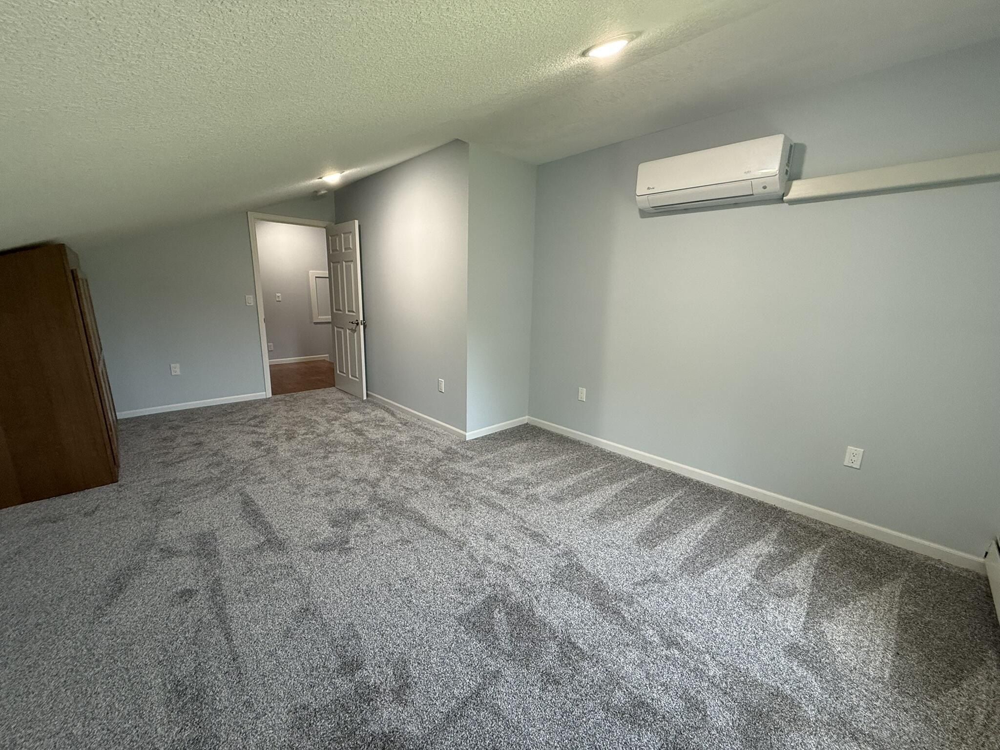 4794 Keith Road. Hillsdale, MI 49242