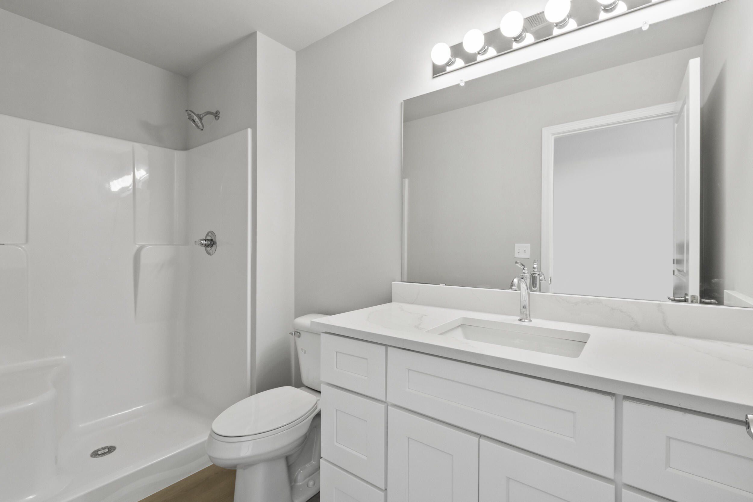 31541 Augusta Drive Unit 71. Romulus, MI 48174