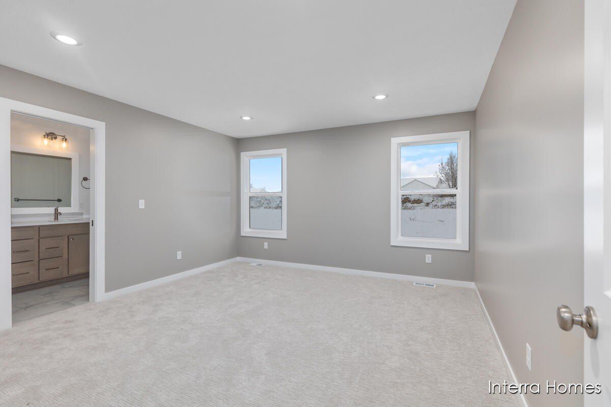 6600 Bellflower Drive Sw. Zeeland, MI 49464
