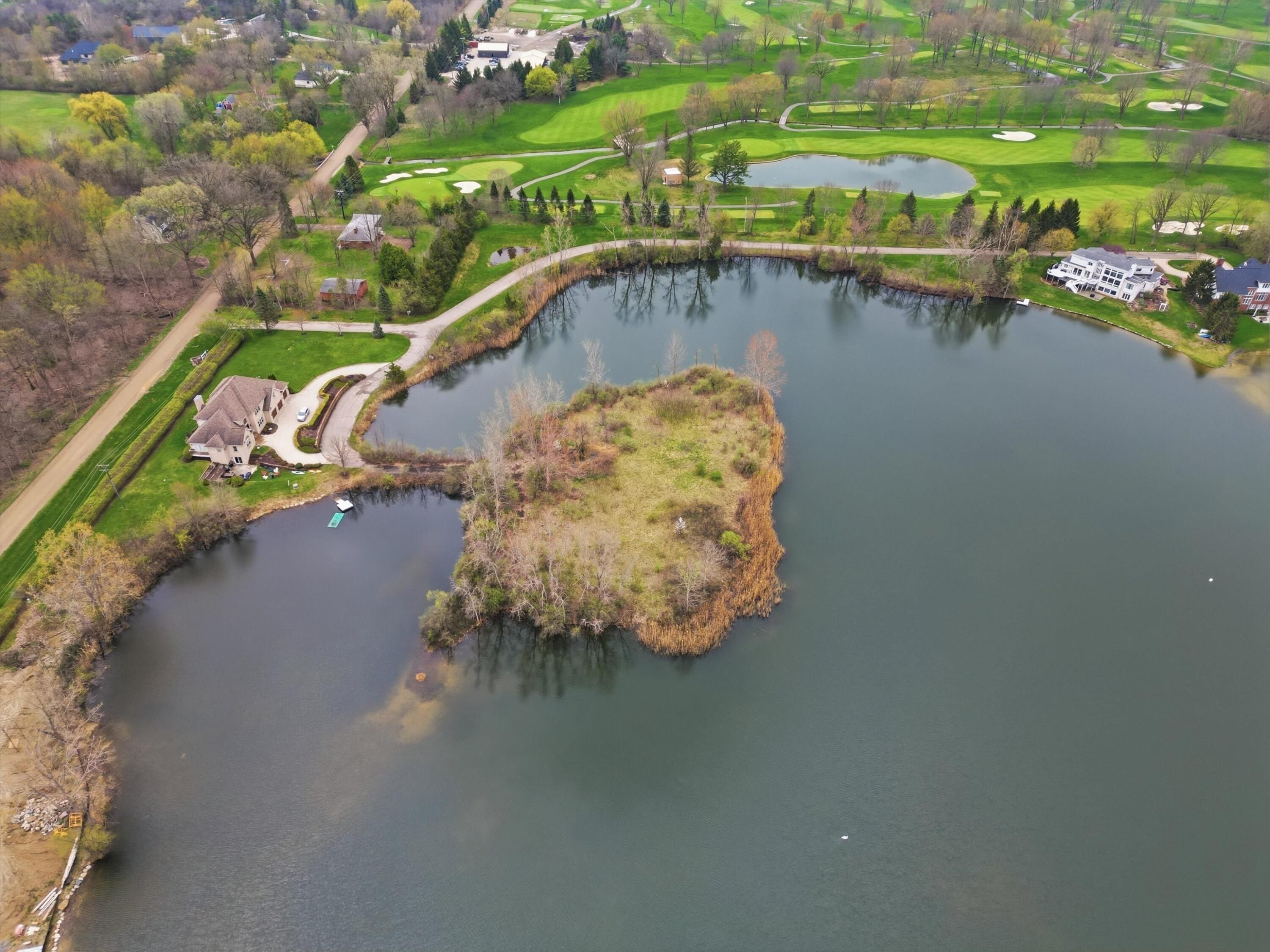 52451 Caddy Lane. South Lyon, MI 48178