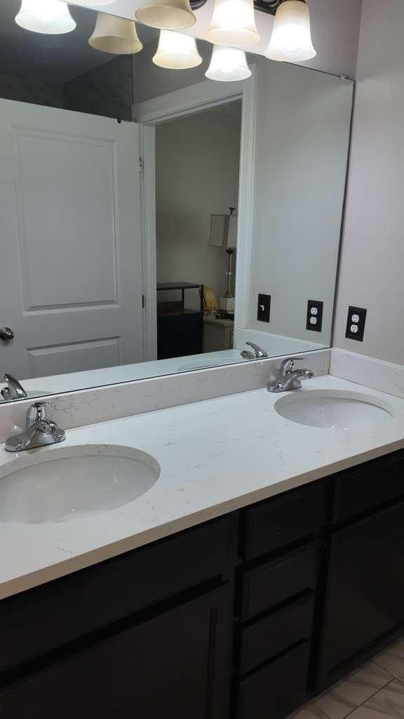 34387 Ann Arbor Trail. Livonia, MI 48150