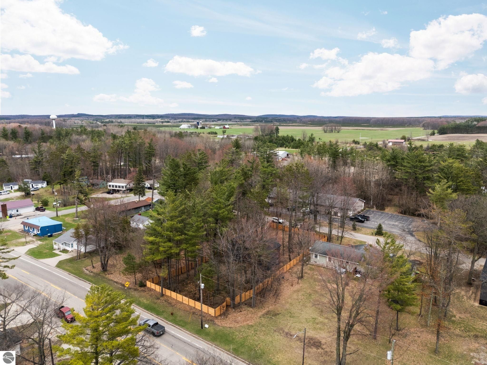 602 S King Street. Lake City, MI 49651