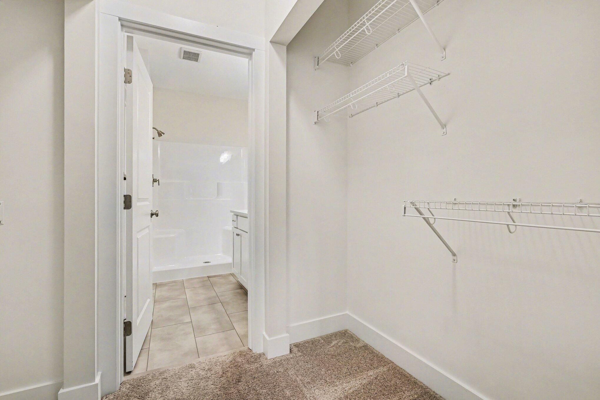 2845 W Cobblestone Court Se. Kentwood, MI 49512