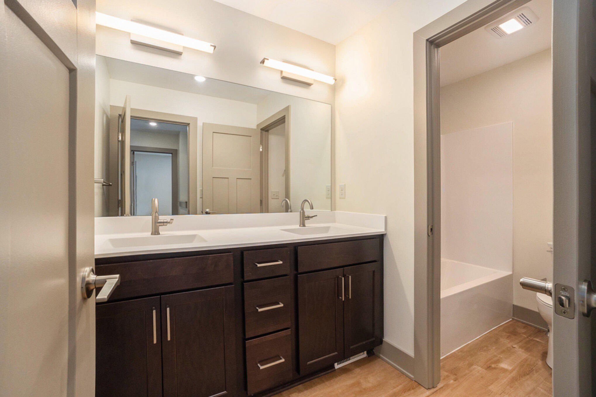 2098 Linden Avenue Se. Grand Rapids, MI 49507