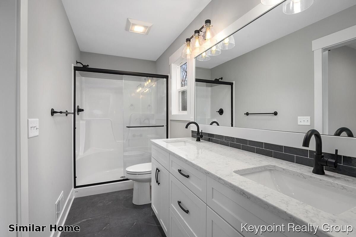 3286 Stonehill Court. Wayland, MI 49348