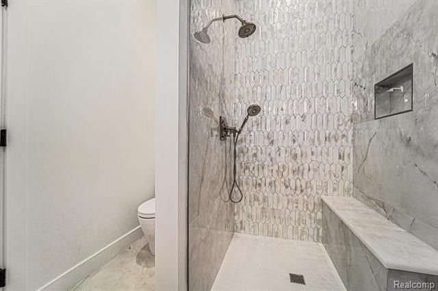 2776 Verona Way. Milford Twp, MI 48381