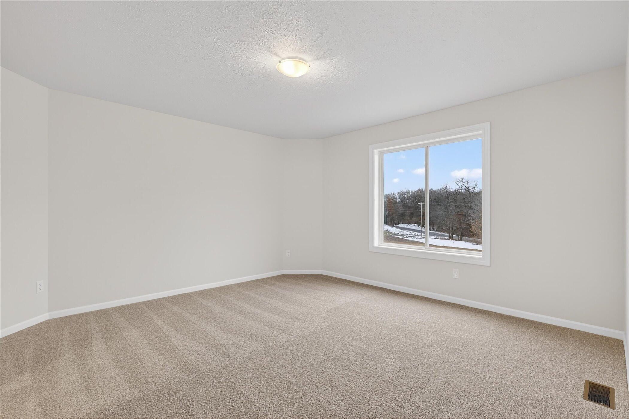10555 68Th Street Se. Alto, MI 49302