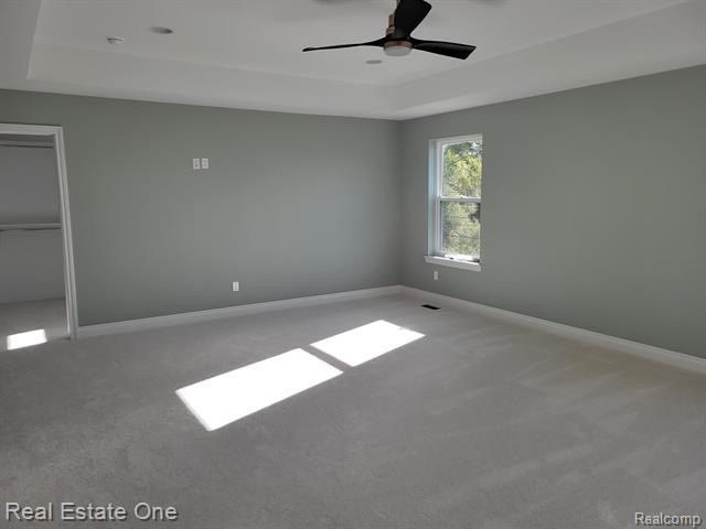 25 Florence Drive. Troy, MI 48098
