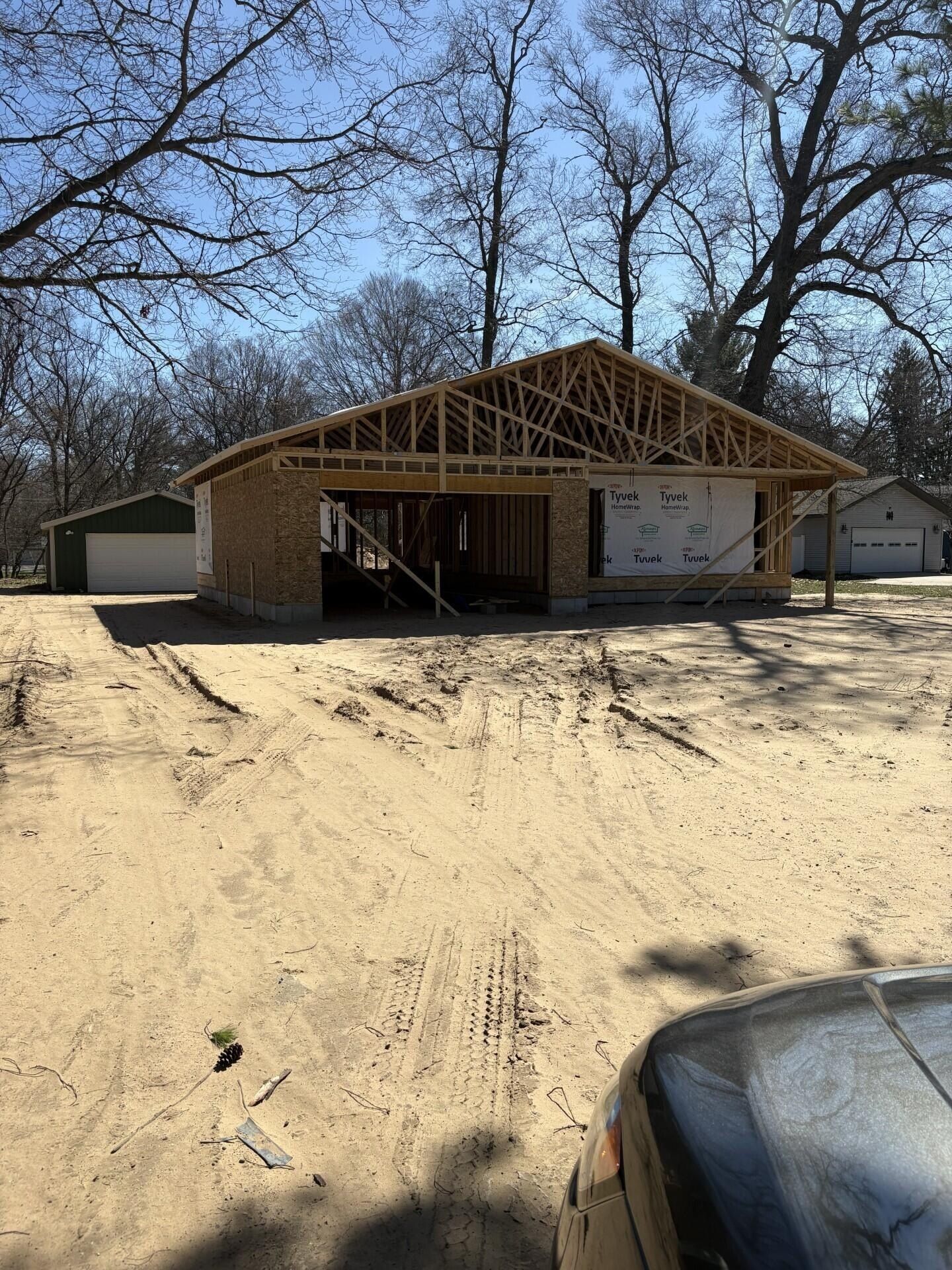 170 N 6Th Avenue. Fruitport, MI 49415