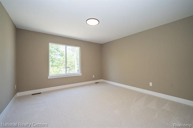 2828 S Livernois Road. Rochester Hills, MI 48307