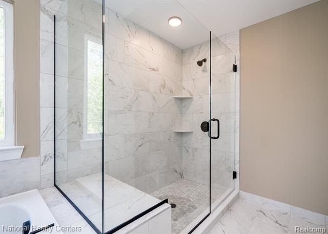 2828 S Livernois Road. Rochester Hills, MI 48307