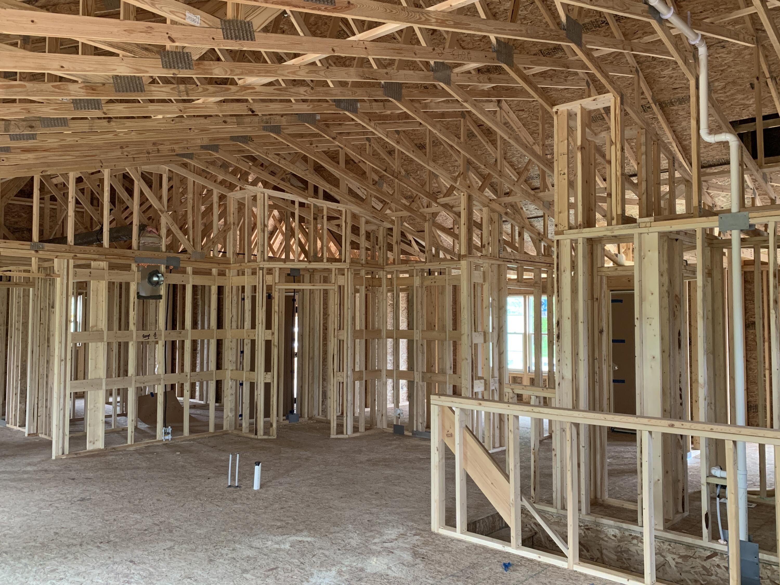 7060 Pinehurst Drive Ne. Rockford, MI 49341