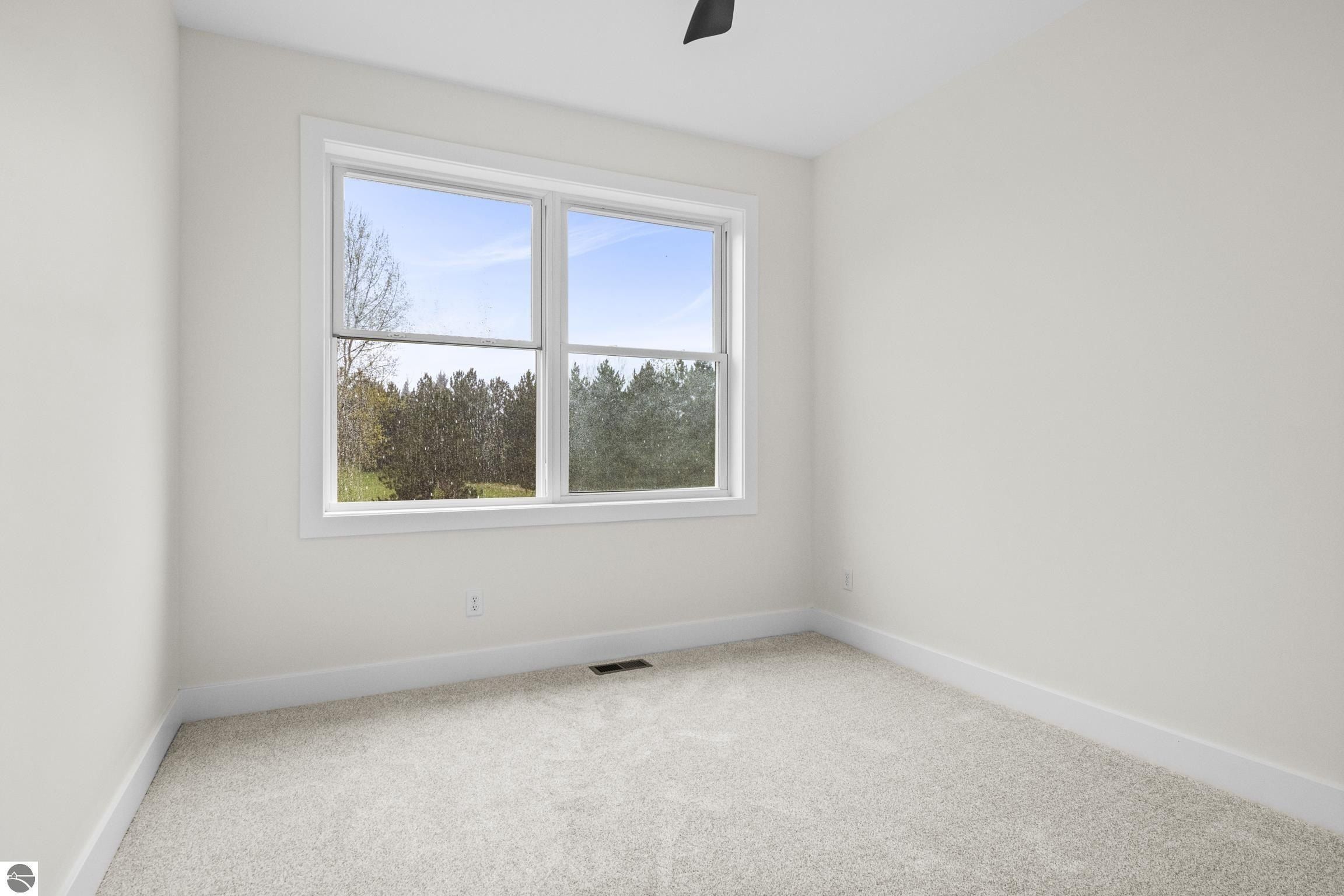 8552 S Olivia Drive. Maple City, MI 49664