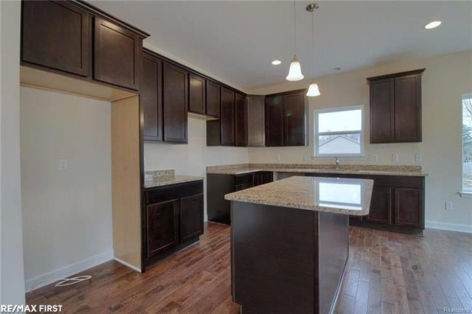 70618 Sunny Brook Lane. Richmond, MI 48062