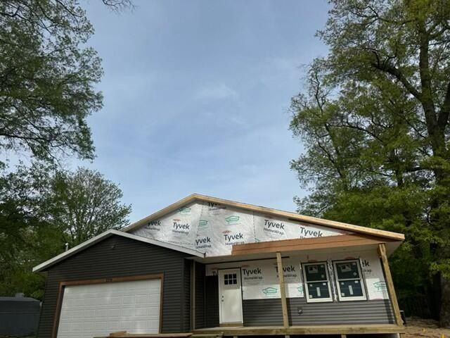 170 N 6Th Avenue. Fruitport, MI 49415