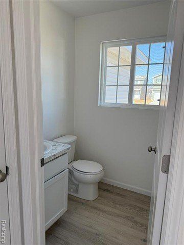5751 Copper Tree Park. Waterford, MI 48327