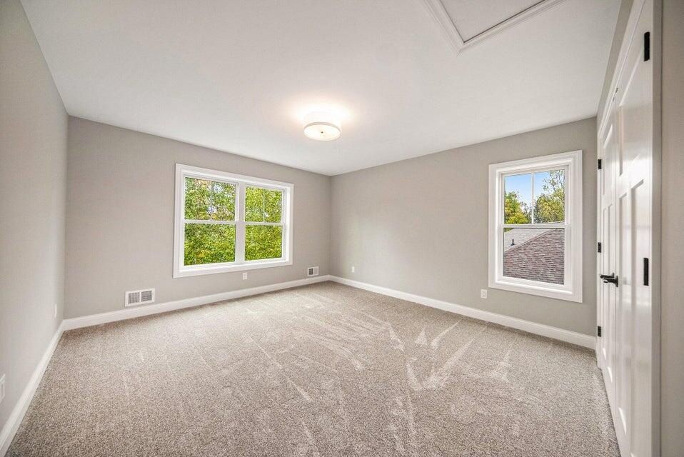 5182 Grande View Lane. Jackson, MI 49201