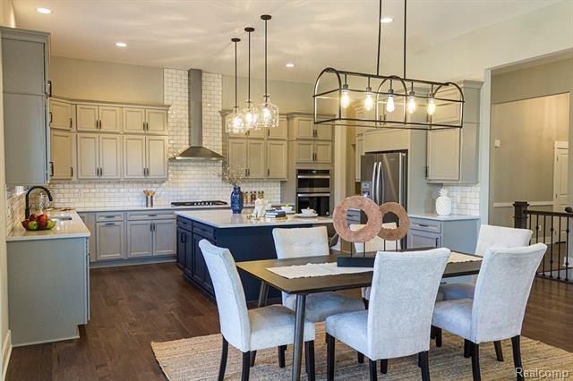 14075 Regatta Bay Drive. Shelby Twp, MI 48315