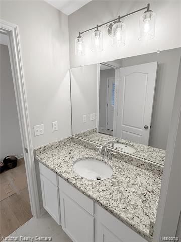 Devonshire Drive. Lapeer, MI 48446