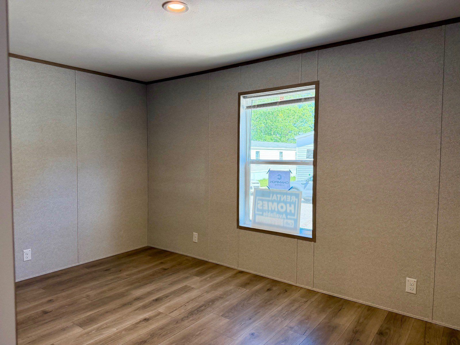 2211 S Brabant. Burt, MI 48417
