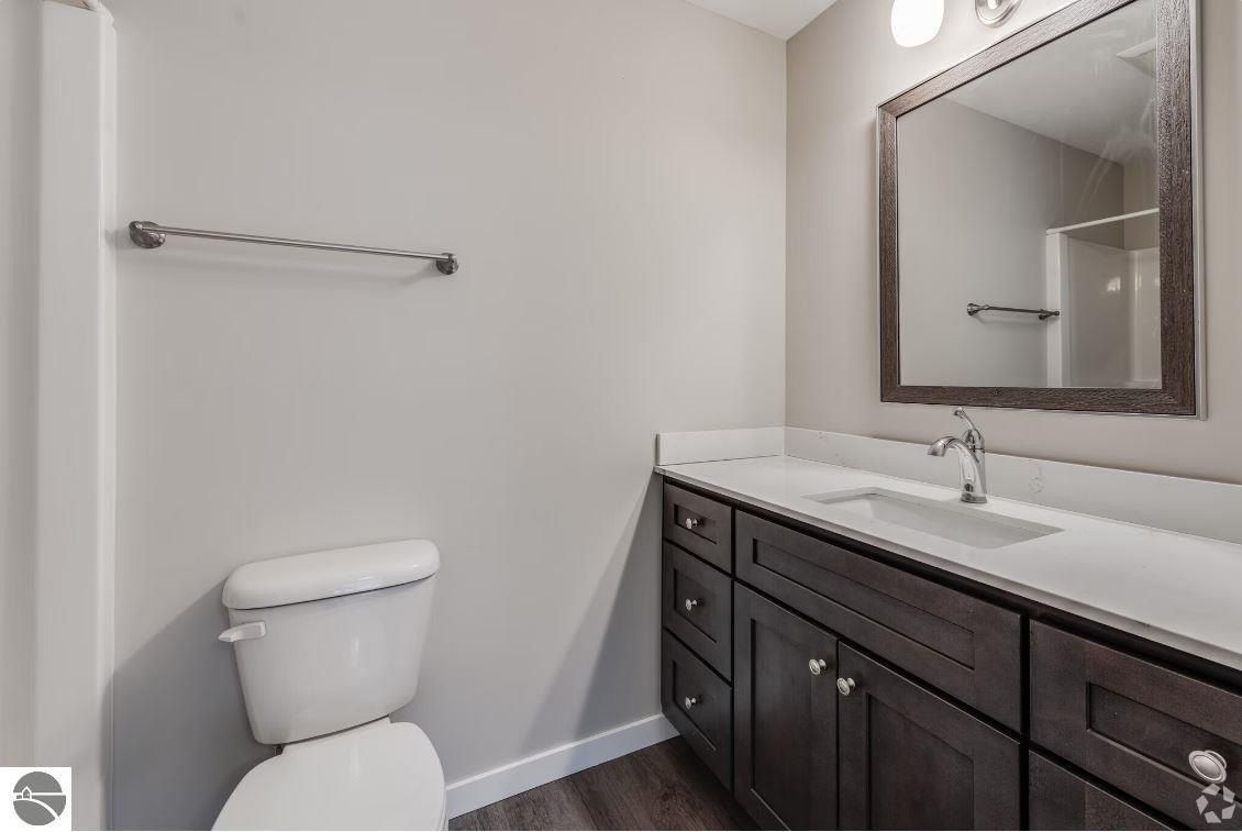 44 Mockingbird Circle. Traverse City, MI 49685