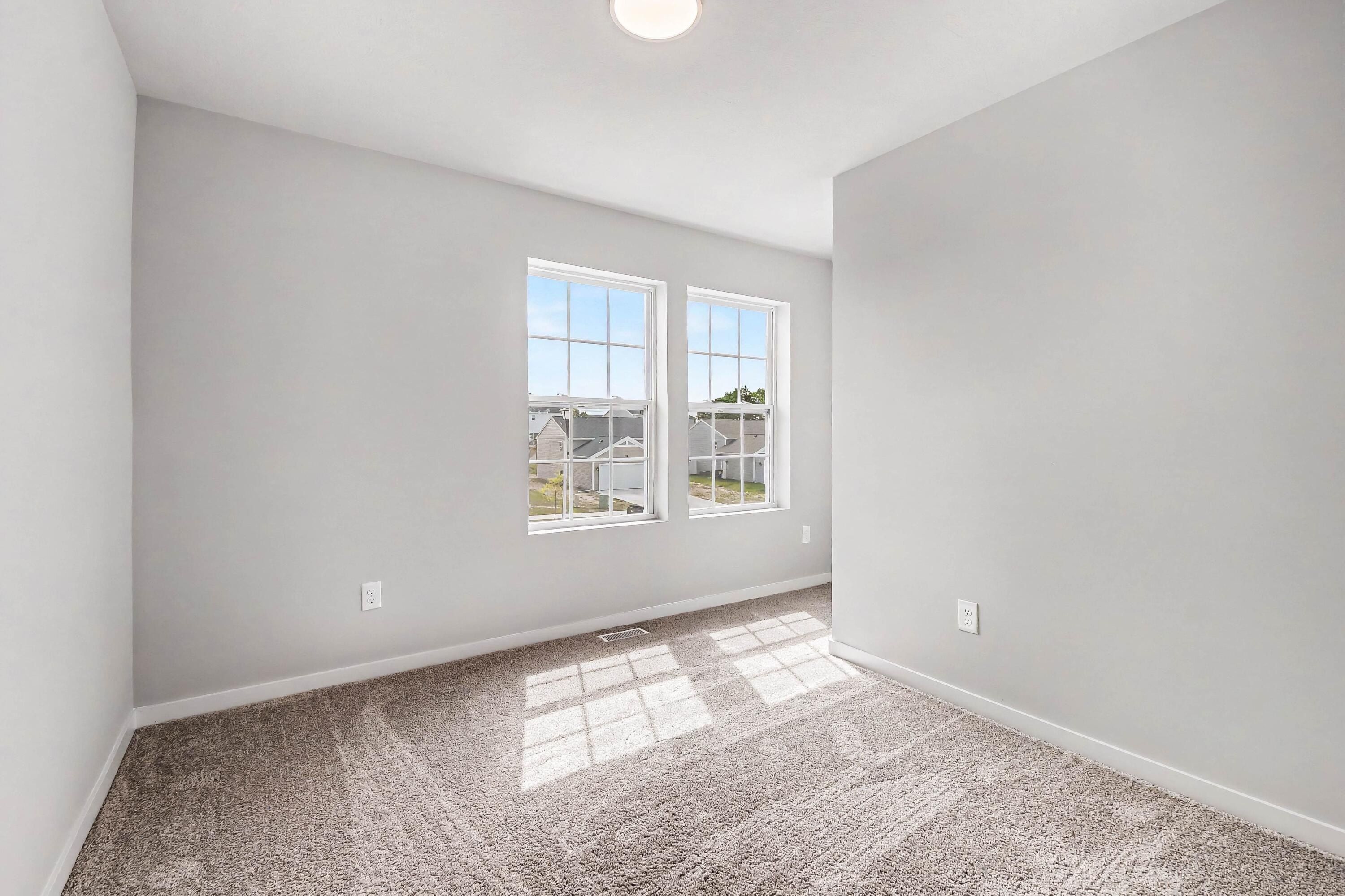 2692 Sanderling Court Se. Grand Rapids, MI 49508