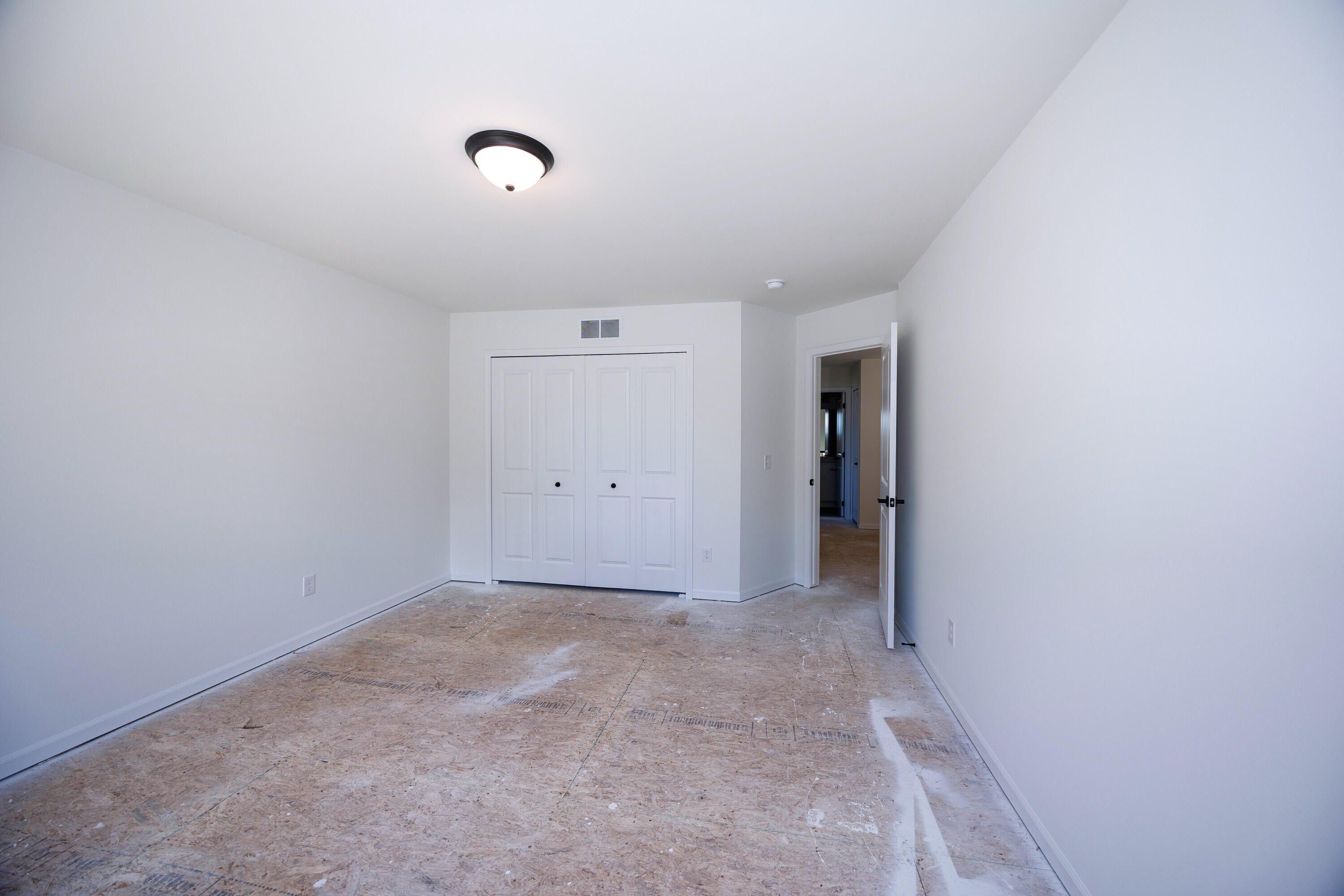20209 Sunset Street. Livonia, MI 48152