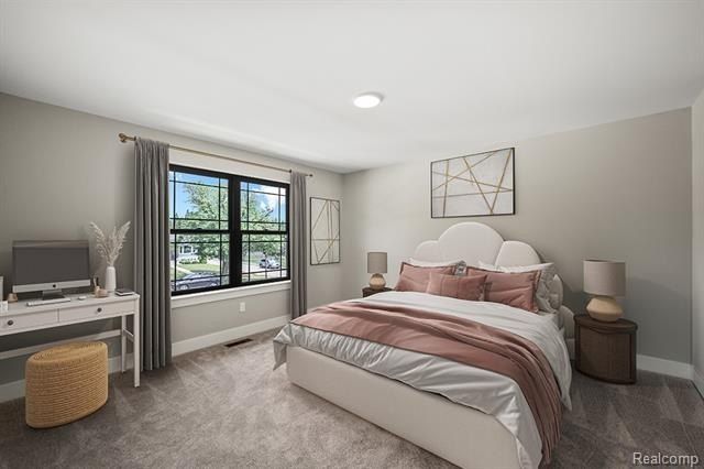 716 Catalpa Drive. Royal Oak, MI 48067