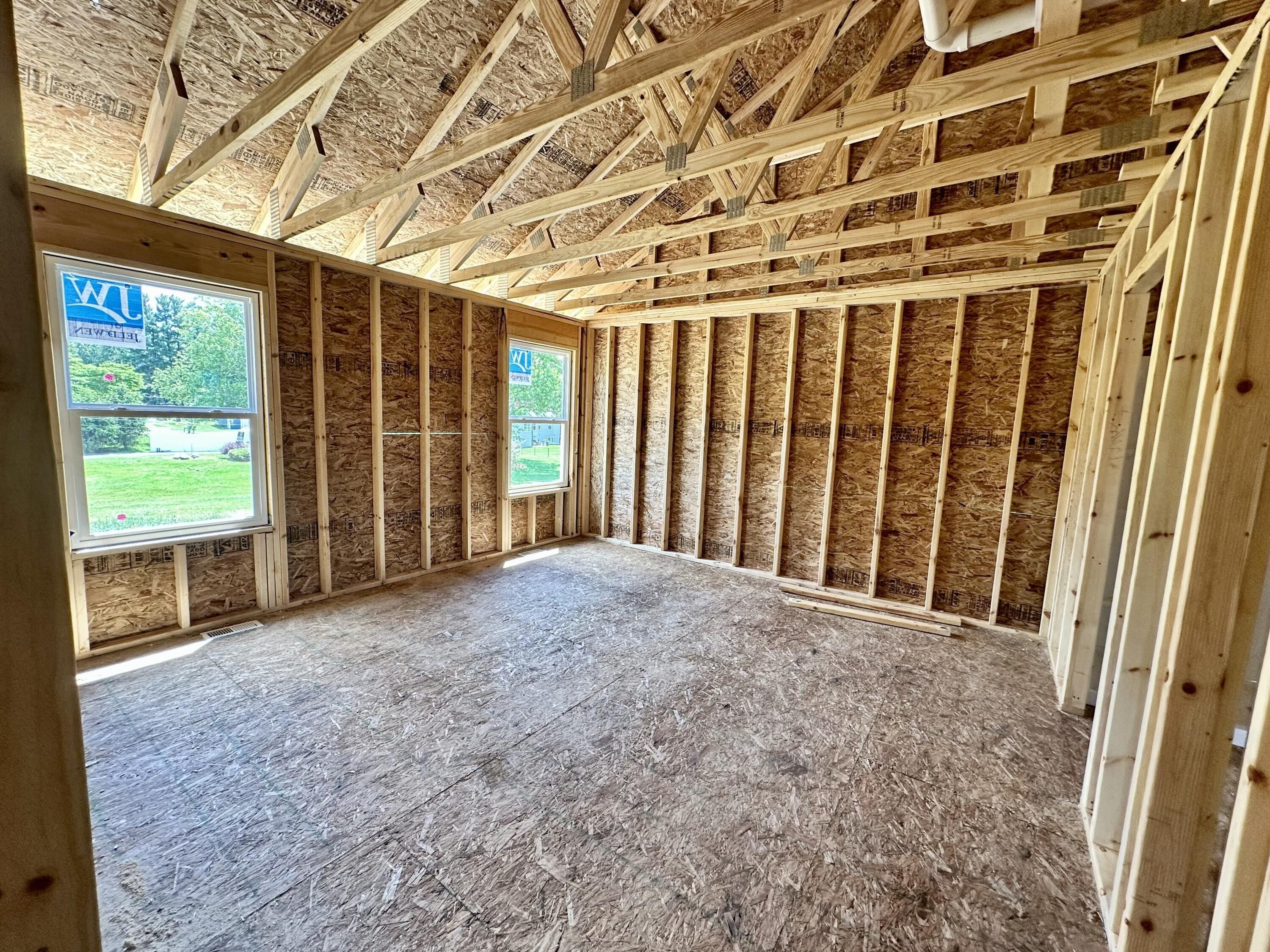 2190 Emerald Shore Circle. Grand Rapids, MI 49525