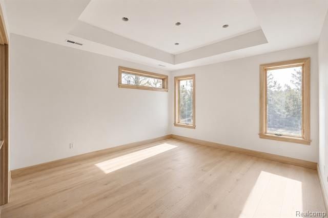 1465 Sodon Lake Drive. Bloomfield Hills, MI 48302