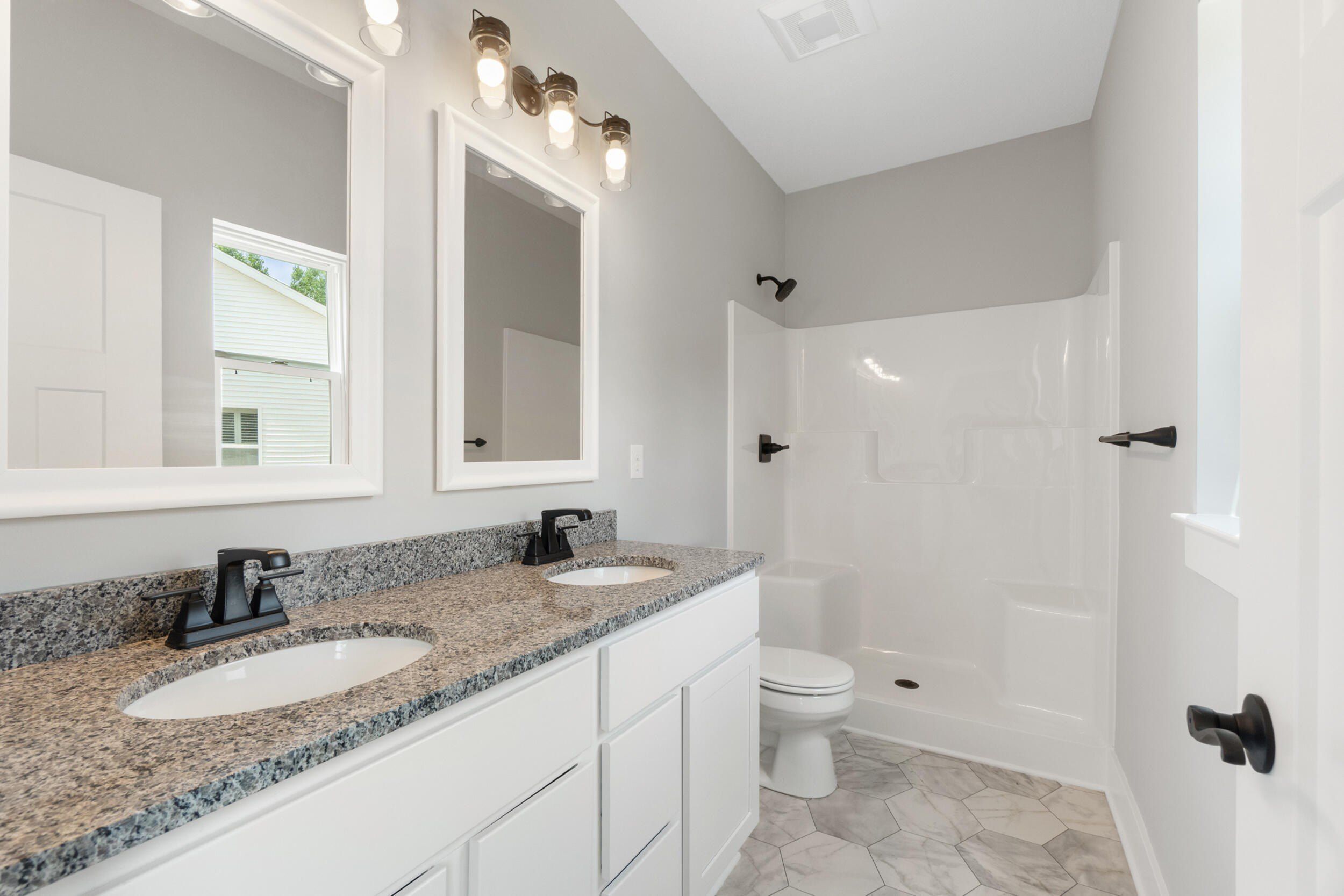 808 Joyce Lane. Saint Johns, MI 48879