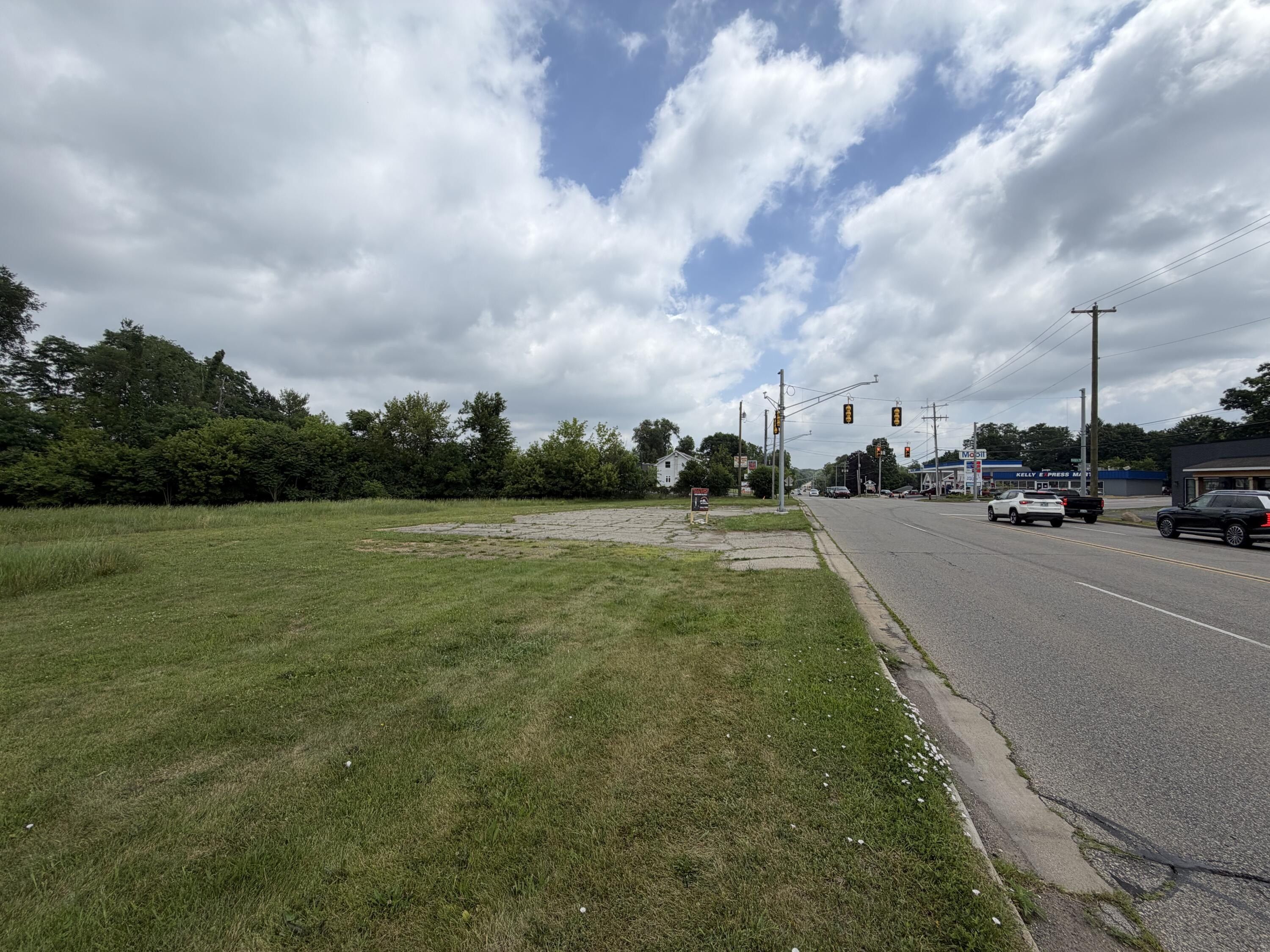1910 Horton Road. Jackson, MI 49203