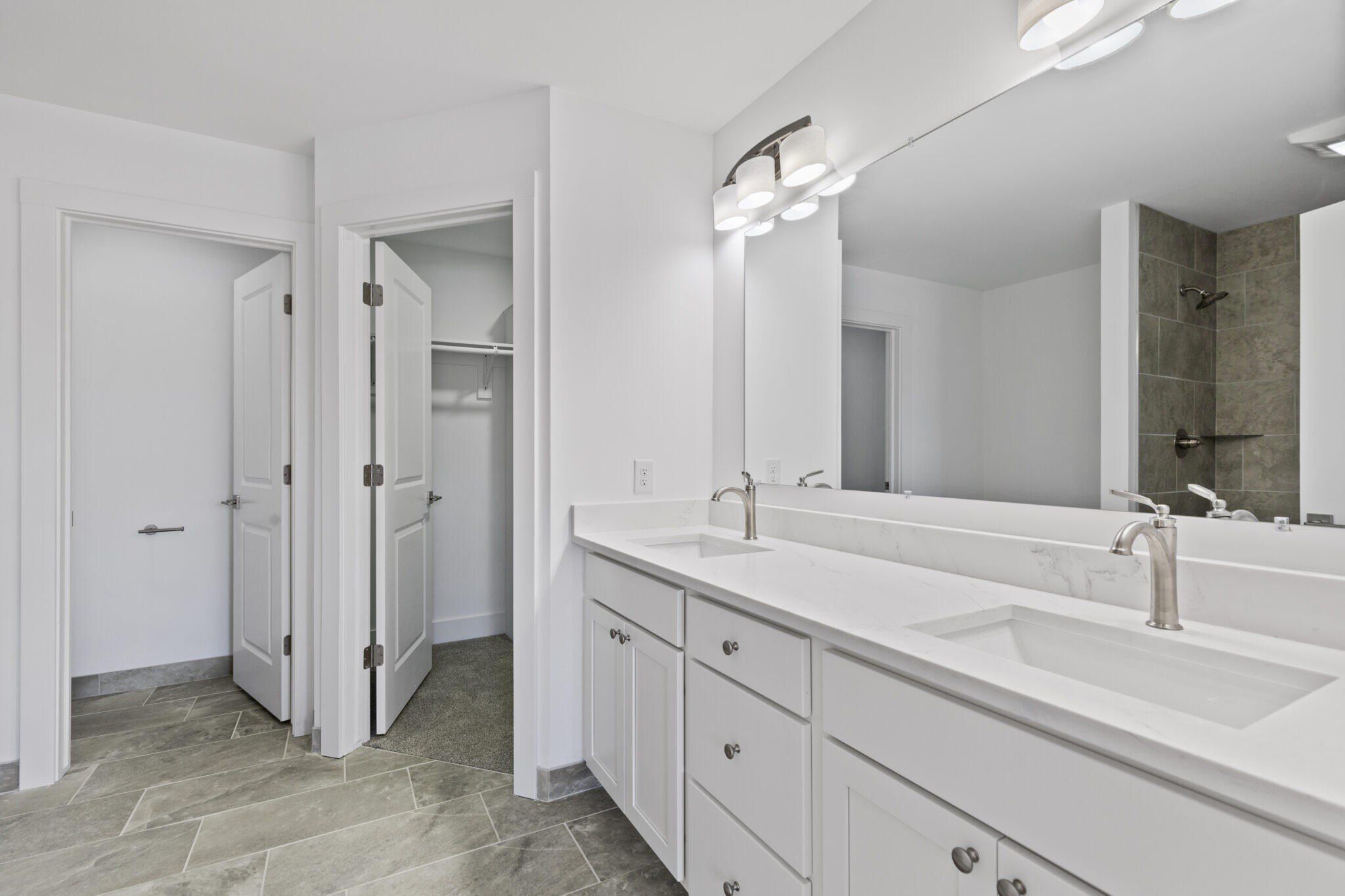11 Gady Pines Drive. Adrian, MI 49221