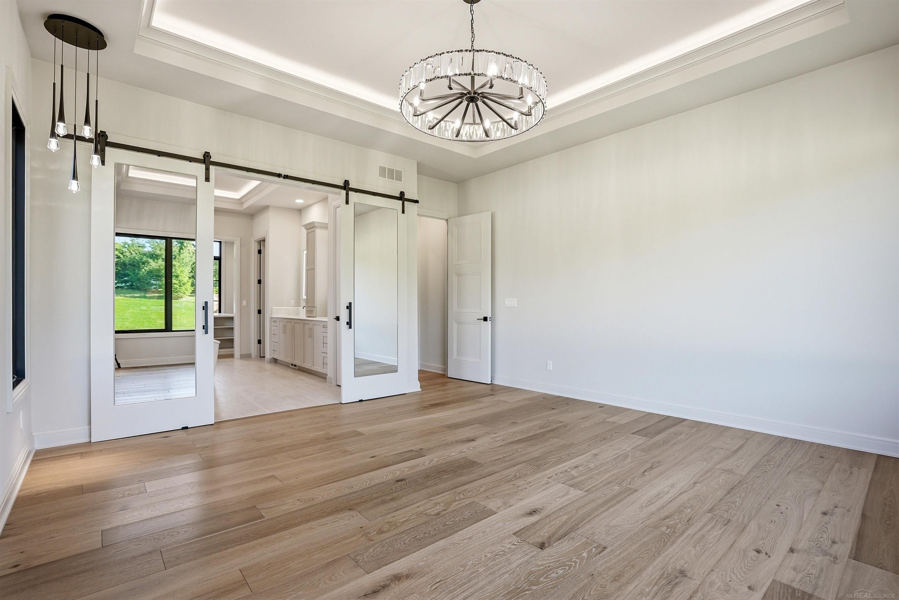 5803 Cotswold Drive. Washington Twp, MI 48094