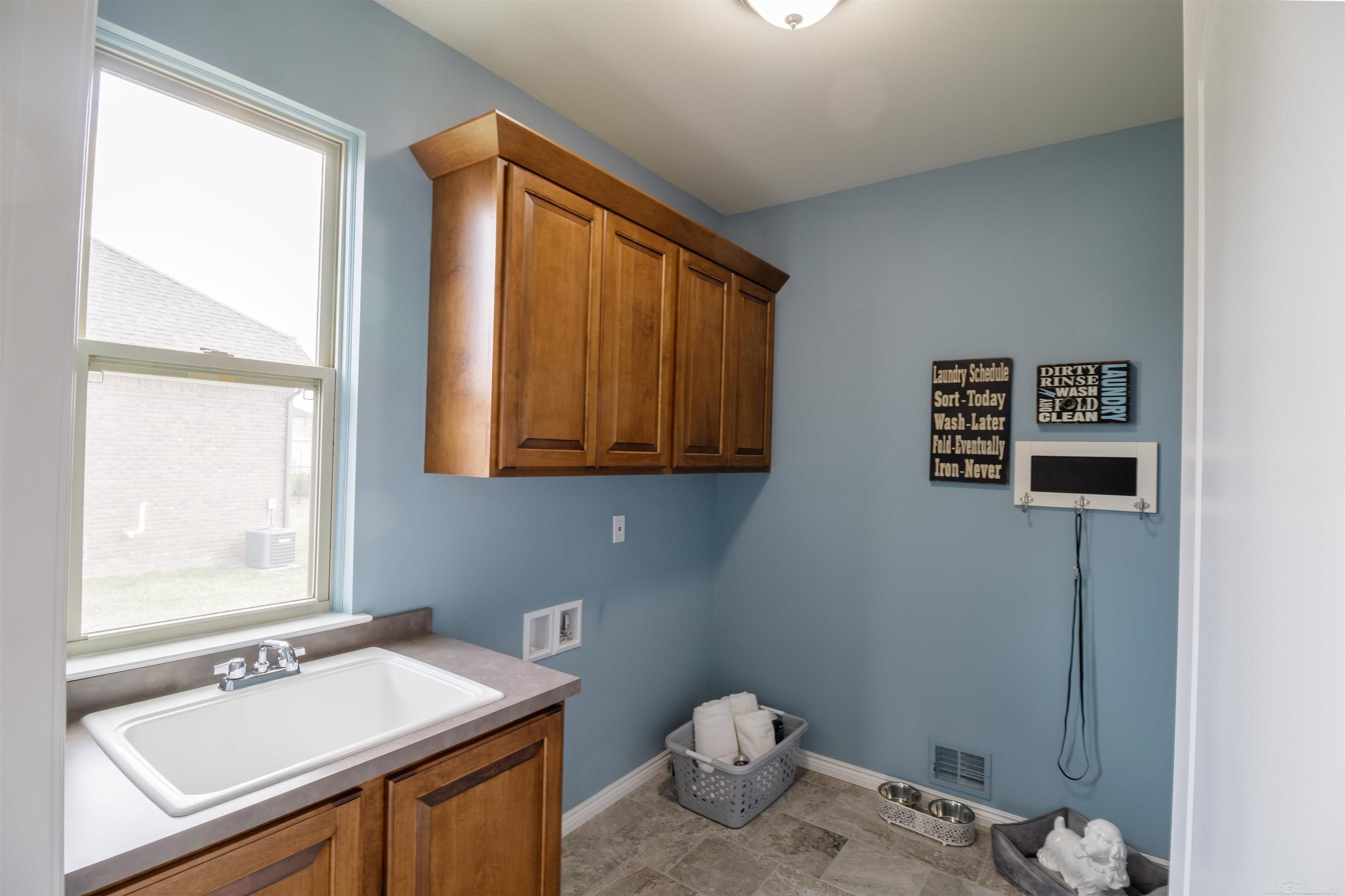 27600 Hagen Road. New Baltimore, MI 48051