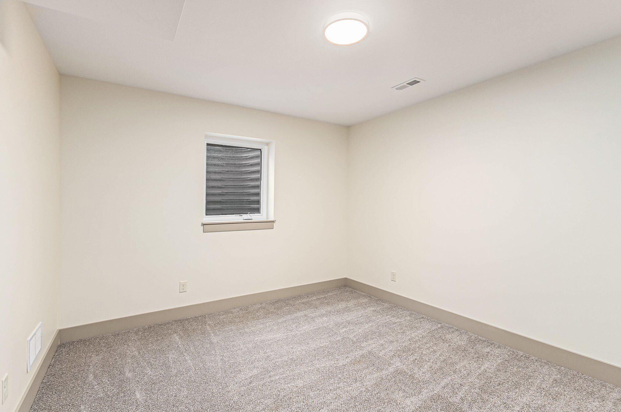 2071 Linden Avenue Se. Grand Rapids, MI 49507
