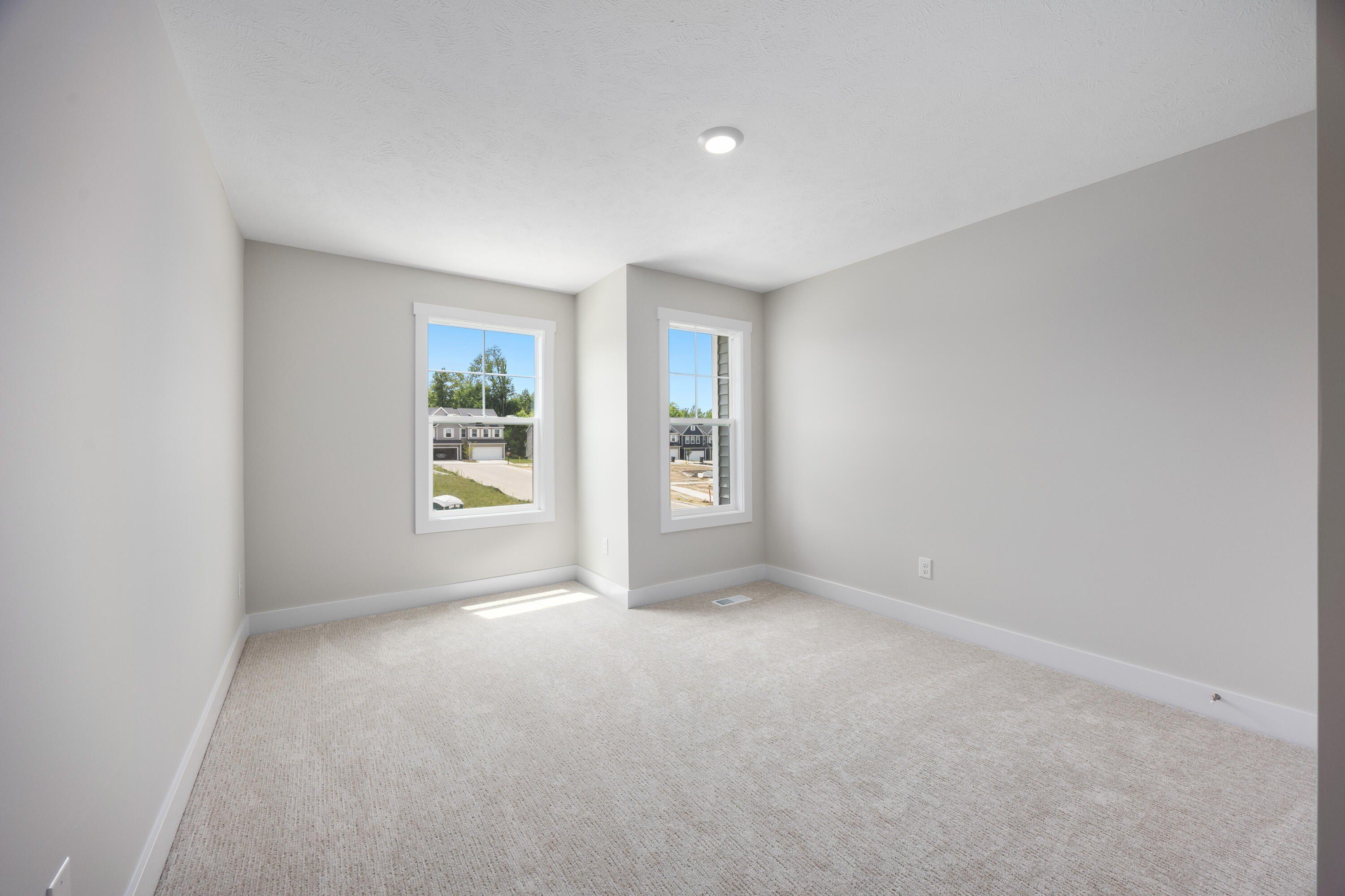 4898 Hidden River Avenue Sw. Wyoming, MI 49418