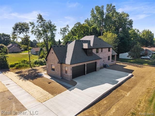 12114 22 Mile Rd. Shelby Twp, MI 48315