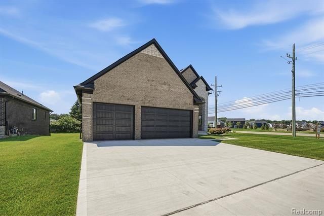 50987 Remar Farms. Macomb, MI 48042