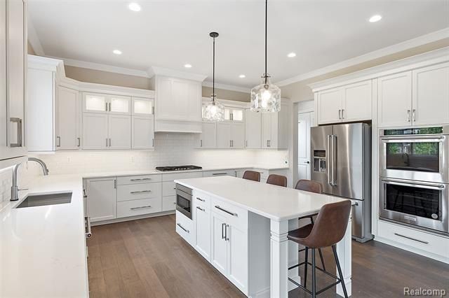 2166 Heidi Dr. Oxford, MI 48370
