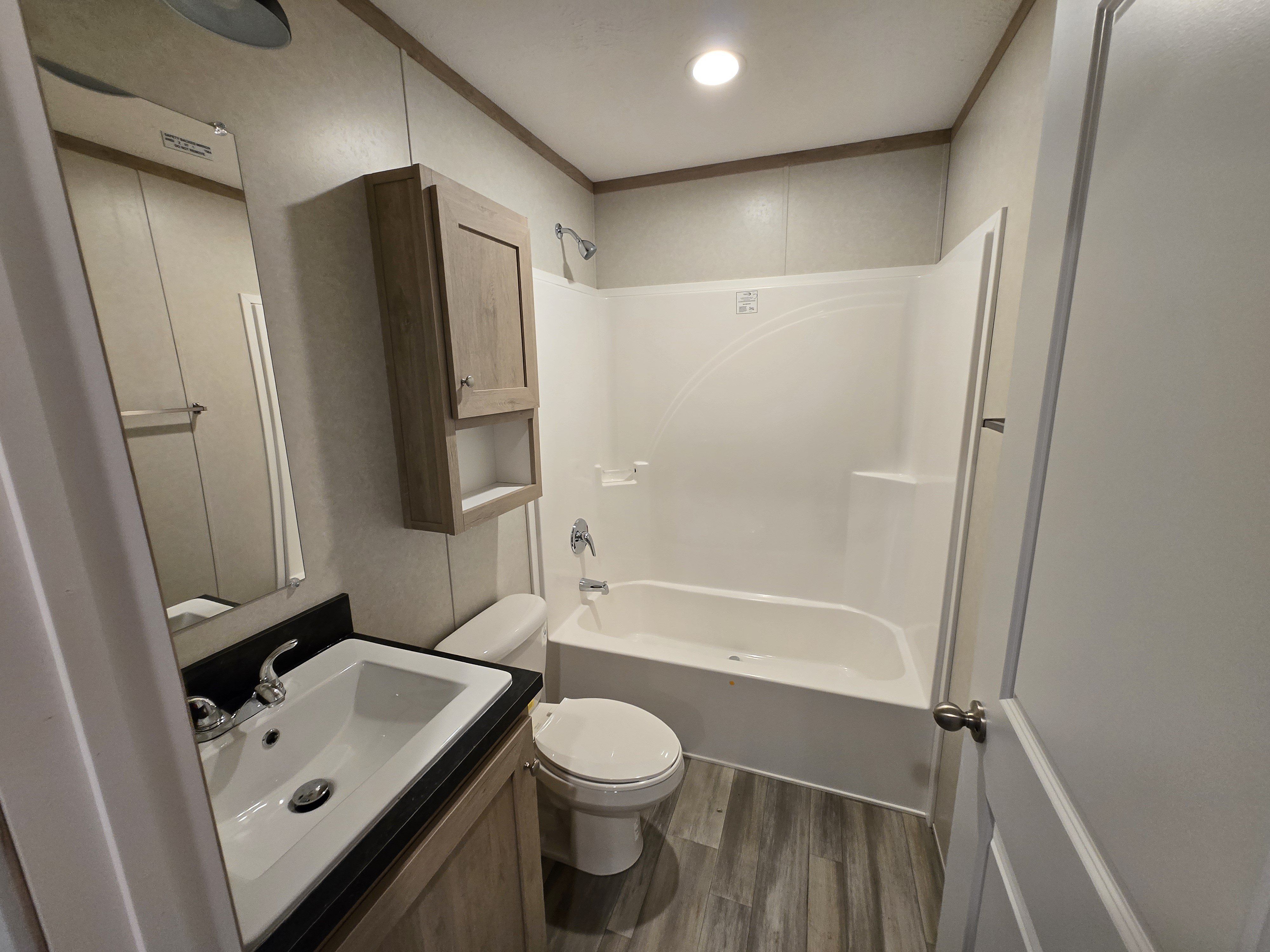 28517 S Maple. Romulus, MI 48174