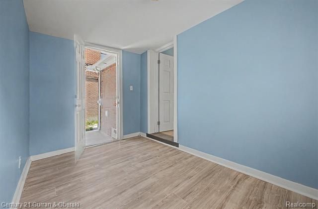 4220 Webb Street. Detroit, MI 48204