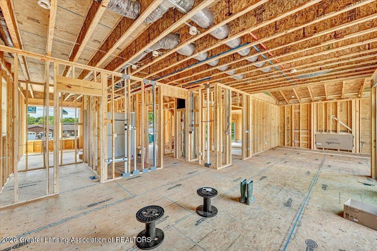 6819 Aberdeen Drive. Dimondale, MI 48821