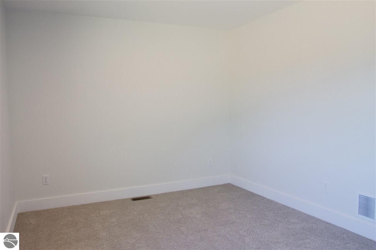 Unit 3 Winding Trail. Traverse City, MI 49684