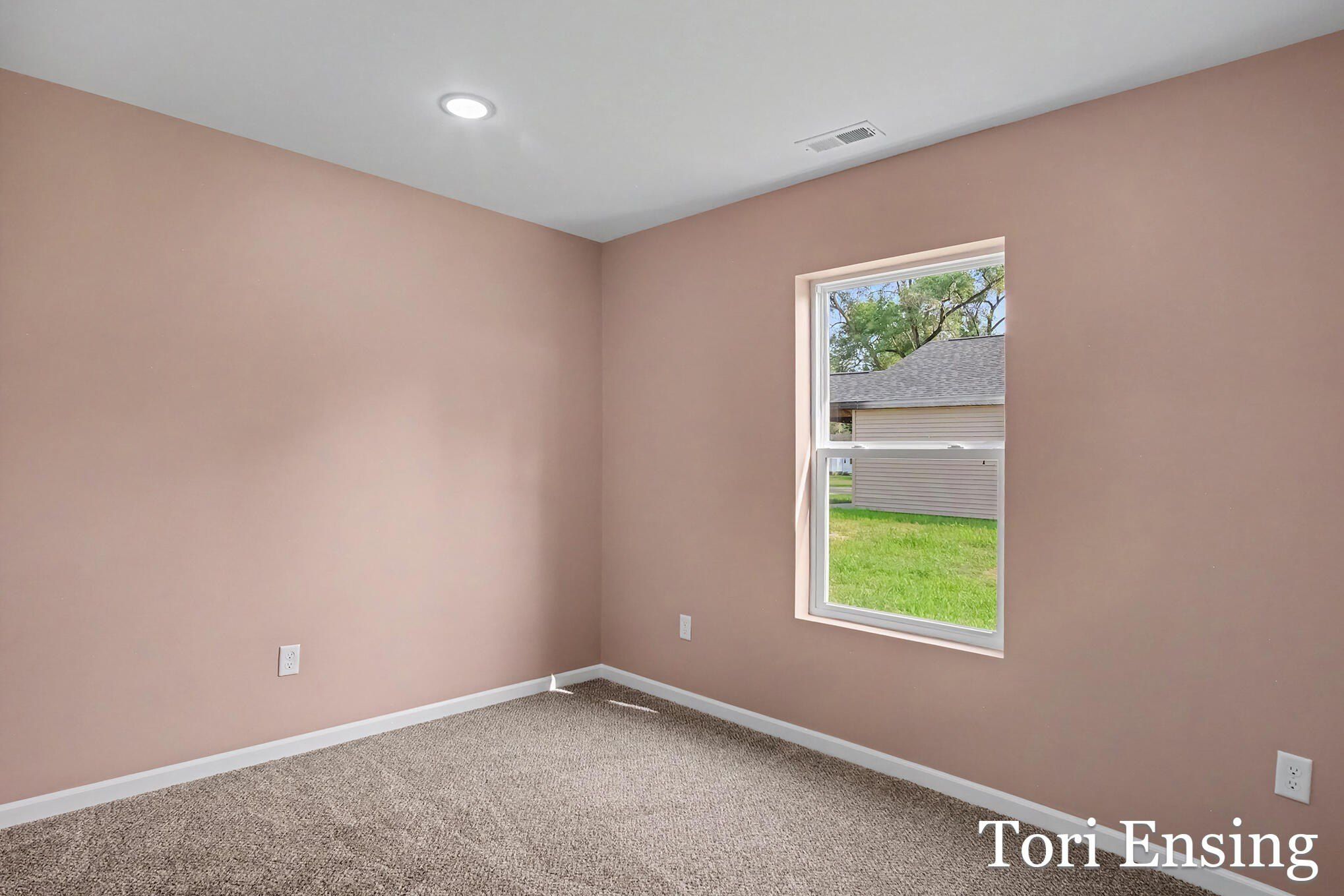 725 N Burgess Street. Greenville, MI 48838